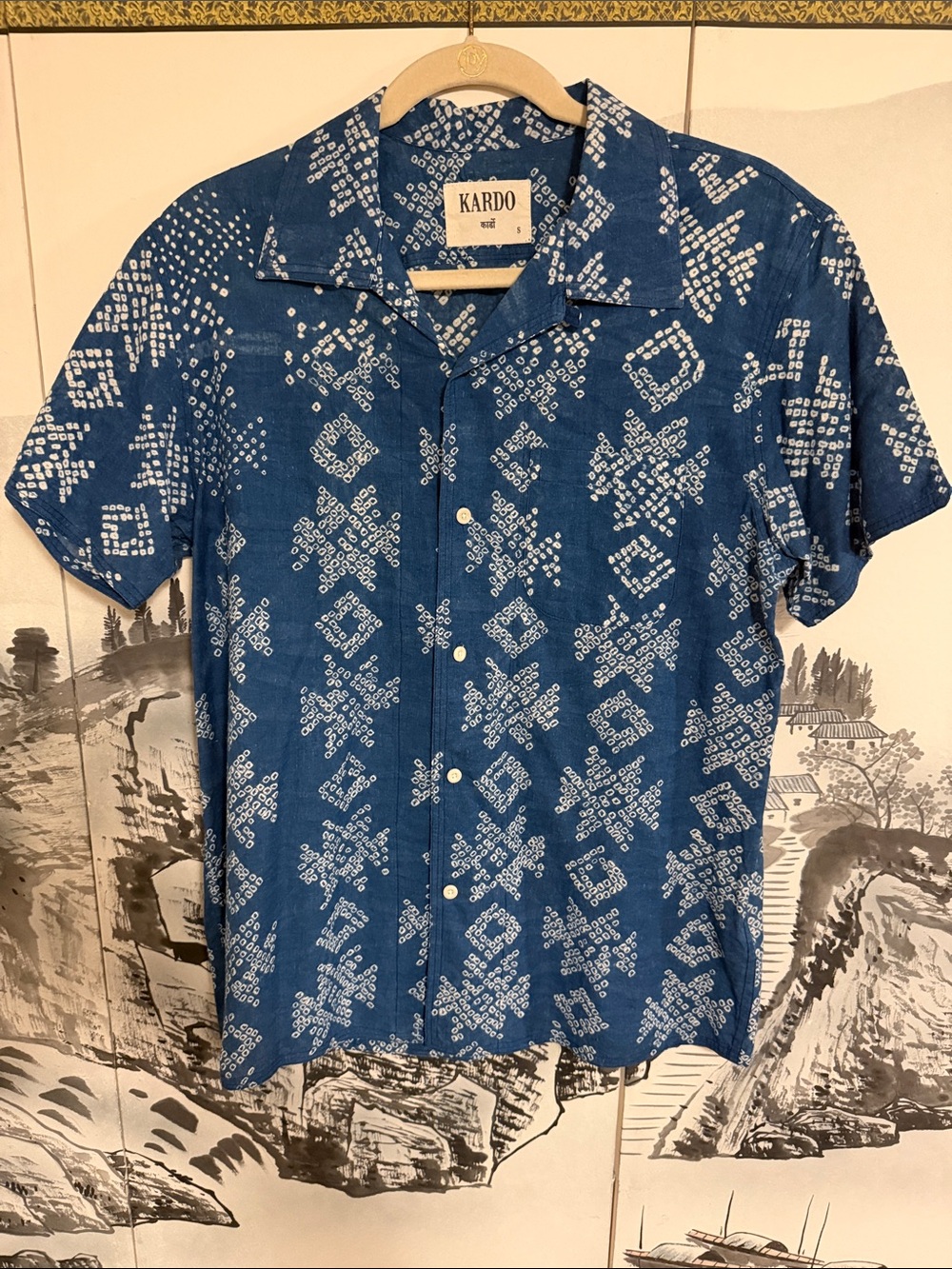 Kardo Men's Indigo Short-Sleeve Button-Up with White Geometric Print